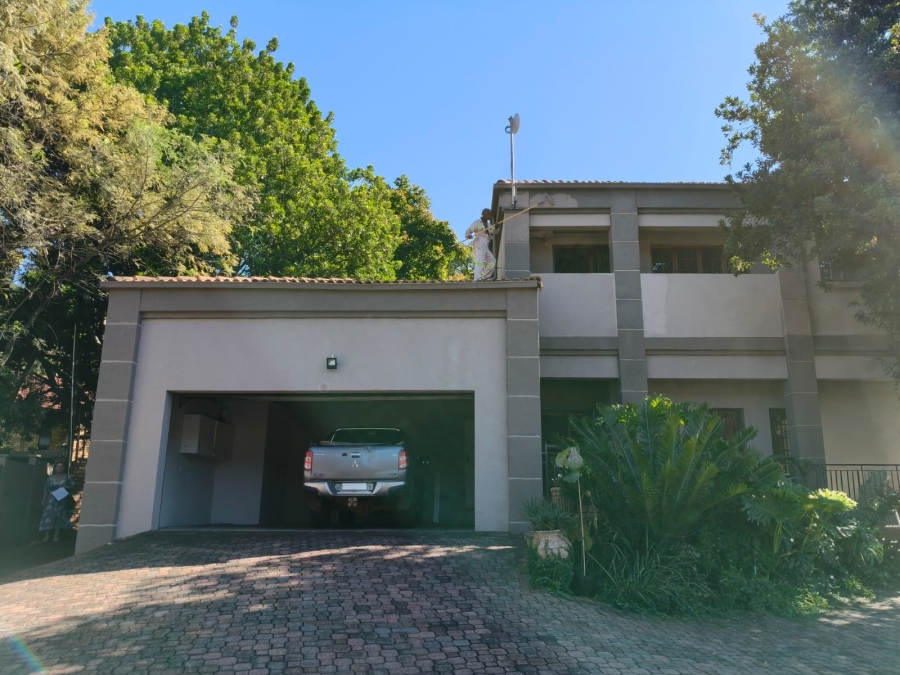 4 Bedroom Property for Sale in Safari Gardens North West